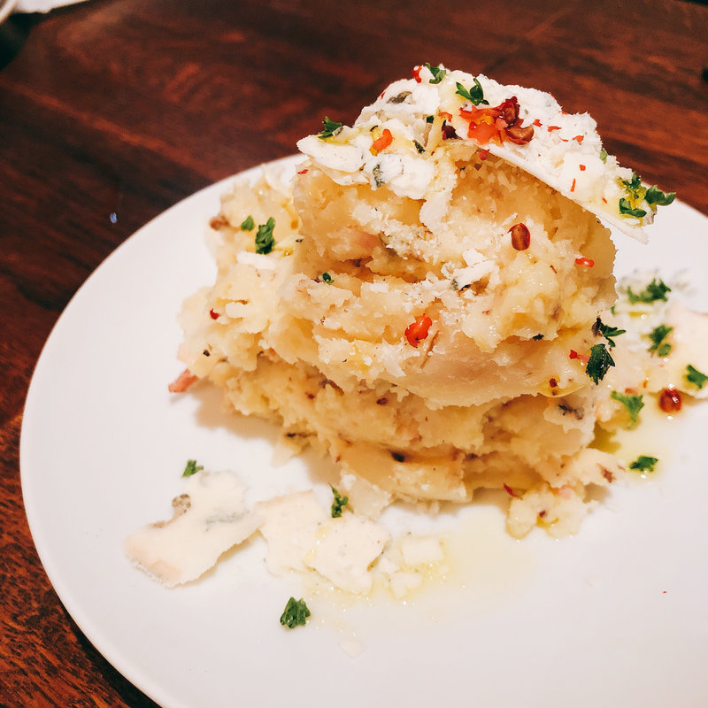 ゴルゴンゾーラのポテトサラダ(八十郎)