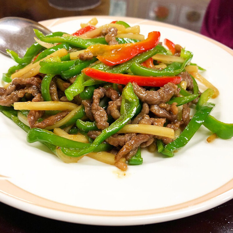 チンジャオロース(東北家 （トウホクヤ）)