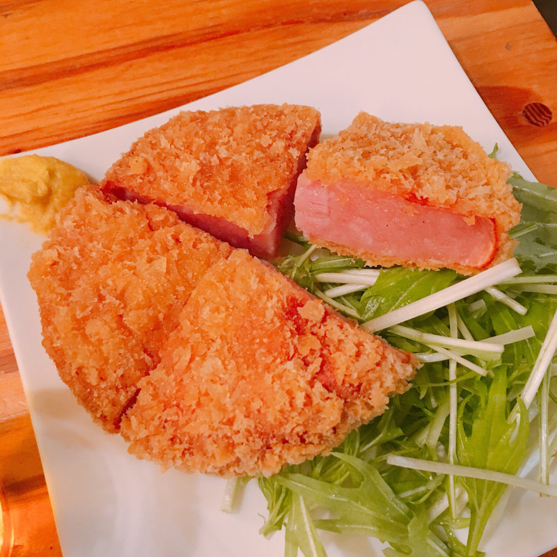 ハムカツ(立ち飲み ますらお)