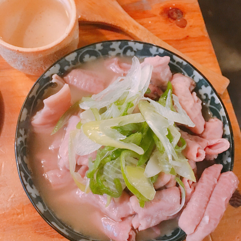 もつ塩煮込み(立ち飲み ますらお)