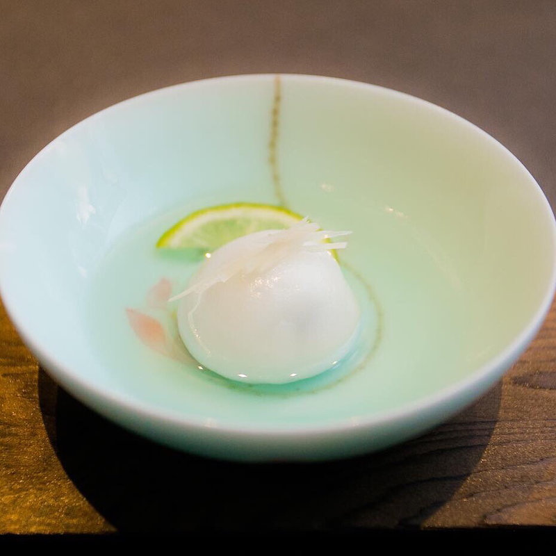 茹で胡麻団子(茶禅華)