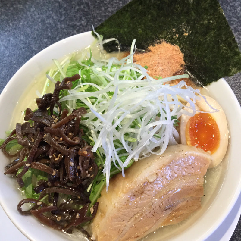 塩ジロー(麺屋しずる 蒲郡駅前店)