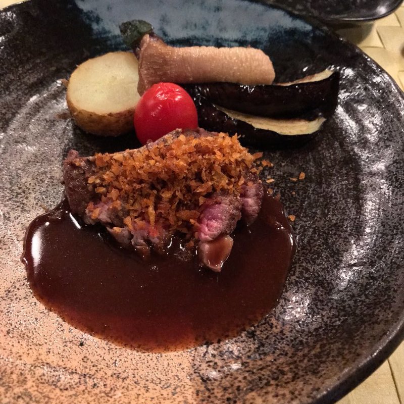 サーロインステーキ(Red wood Inn （レッドウッド イン）)