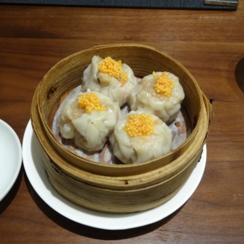 具だくさんの手づくり焼売(健民ダイニング 六本木)