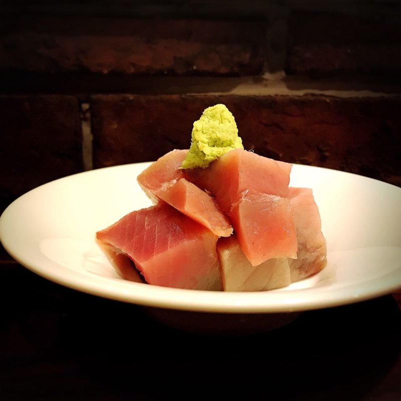 鰹の刺身(いが嵐倉庫 )