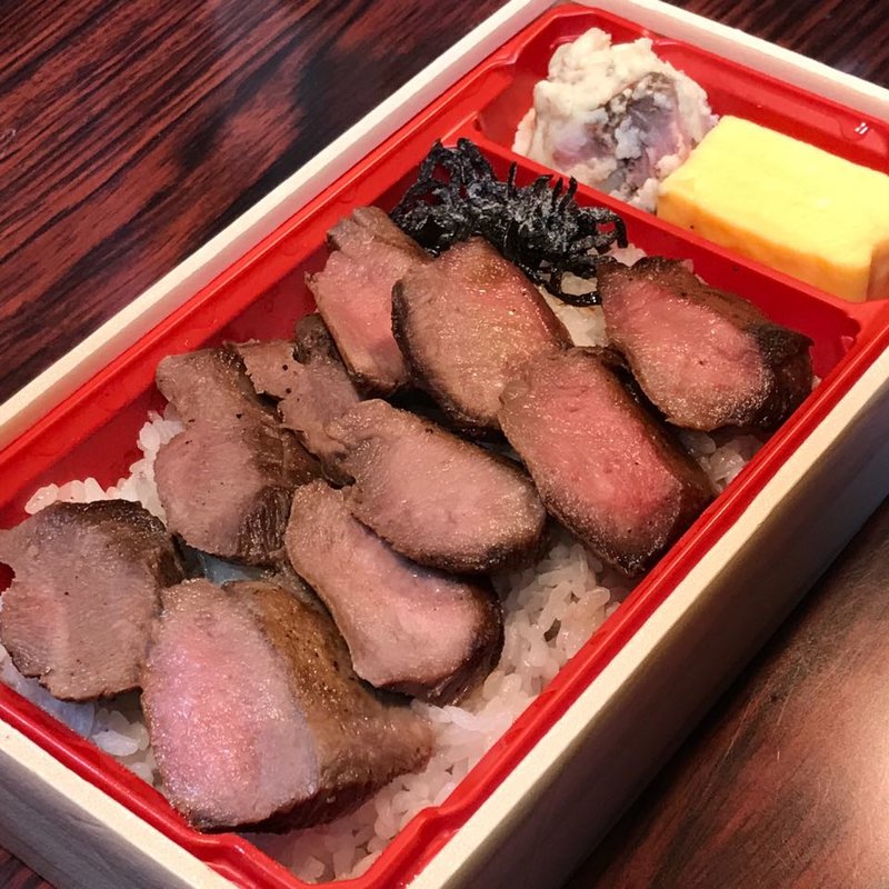 厚切り牛タン重(agemaki)