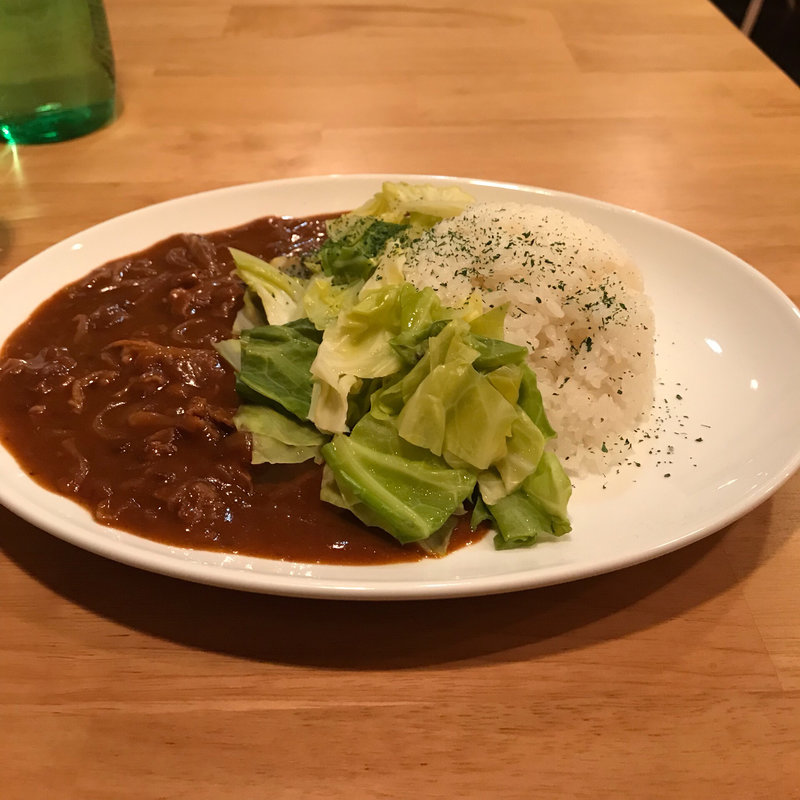 ビーフストロガノフ(KITCHEN YABU   A touch of spice in your life.)