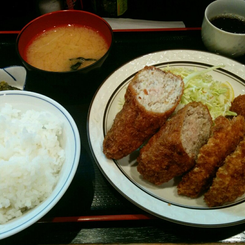 ハム・メンチカツ定食(西麻布 三河屋)