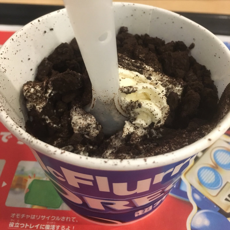 マックフルーリー 超オレオ(マクドナルド 西新中央商店街店)