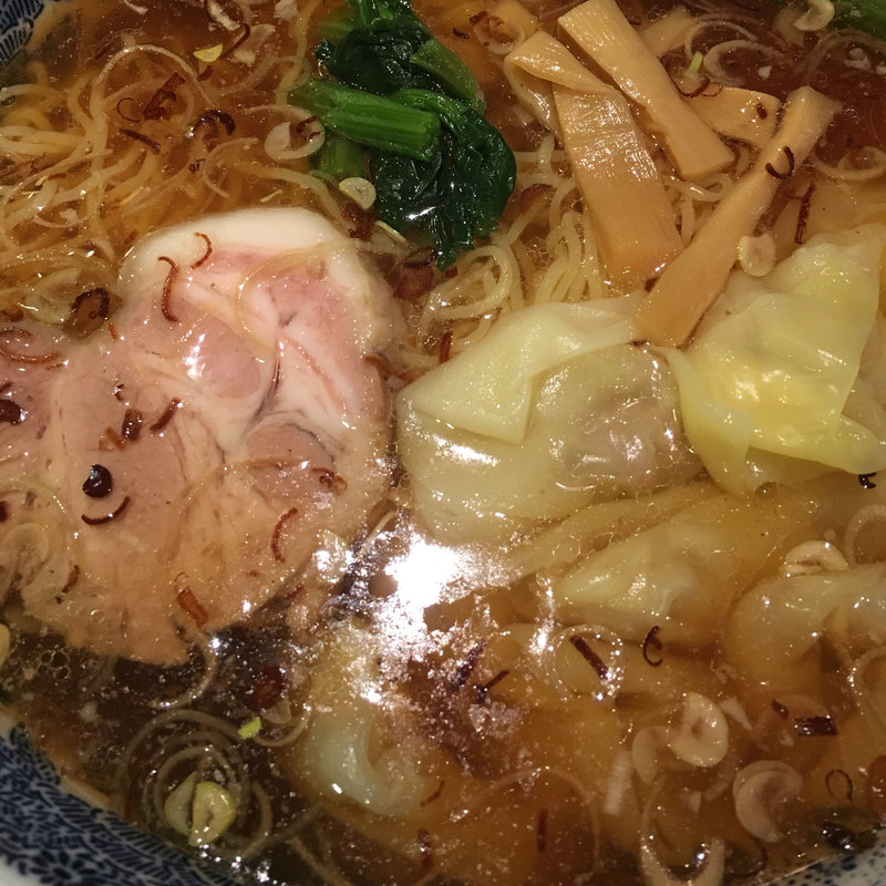ワンタンメン(居酒屋都)
