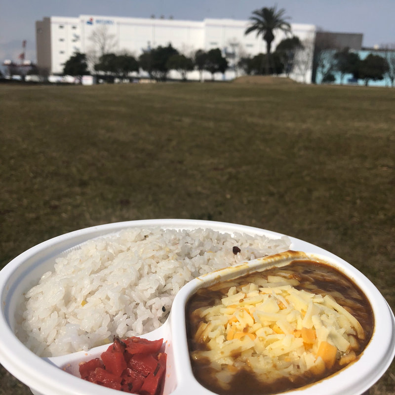 三種のチーズカレー(KURAU)