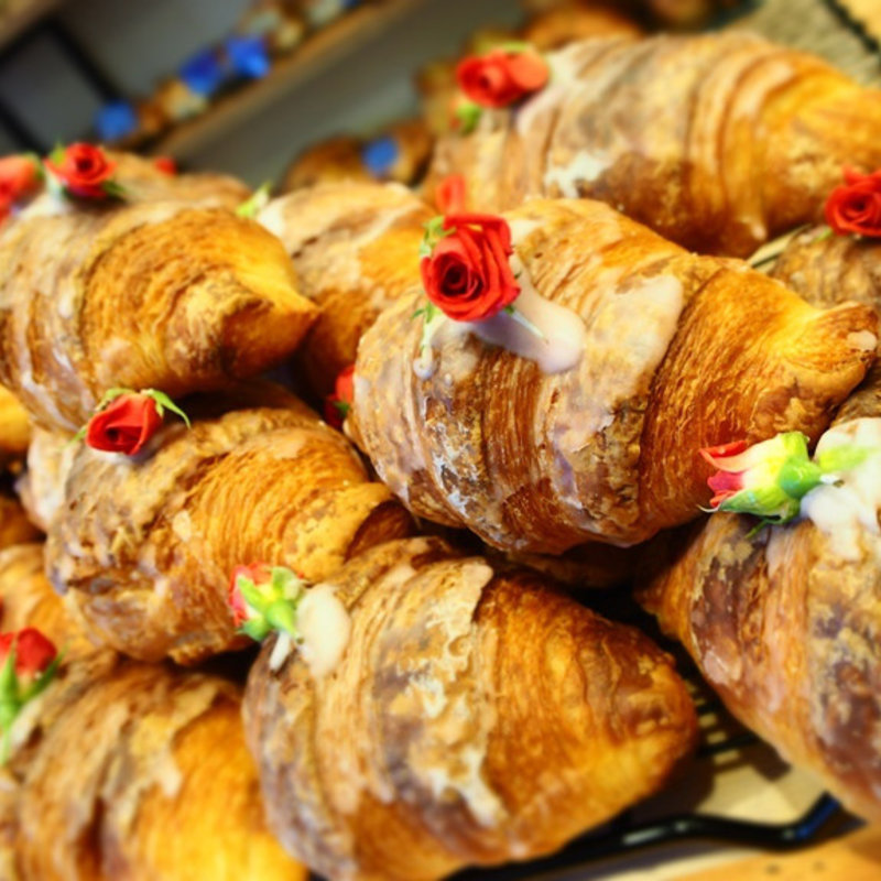 フランス産バターの薔薇クロワッサン(＆Swell （アンドスウェル）)