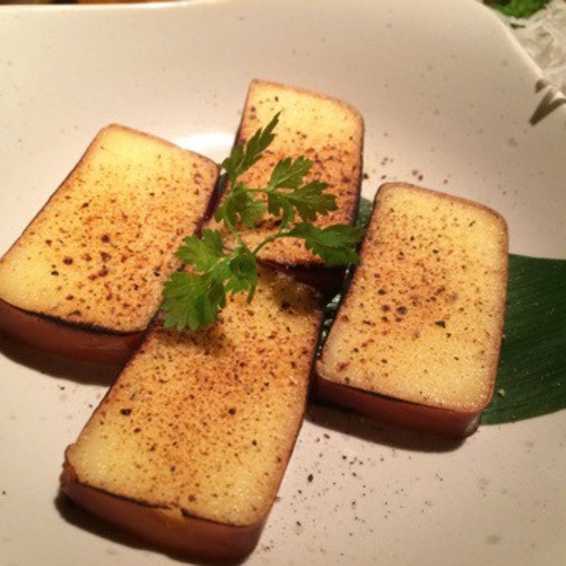 自家製スモークチーズ(ごはんダイニング 〇龍商店)