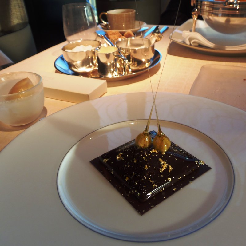 シェフおまかせメニュー(ベージュ アラン・デュカス)