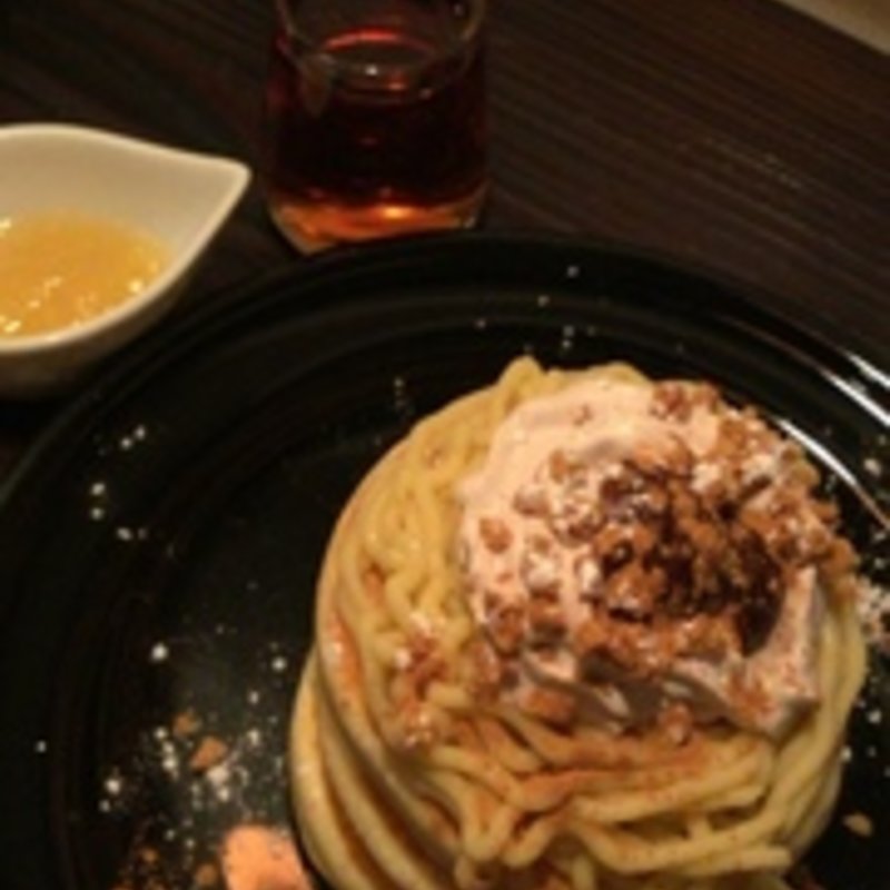 なると金時芋とマロンクリームのモンブランホットケーキ(24/7 café apartment 有楽町)