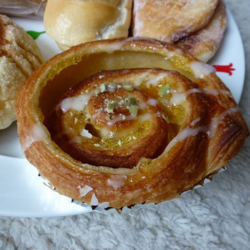 マーマレードデニッシュ(3びきの粉ぶた （サンビキノコブタ）)