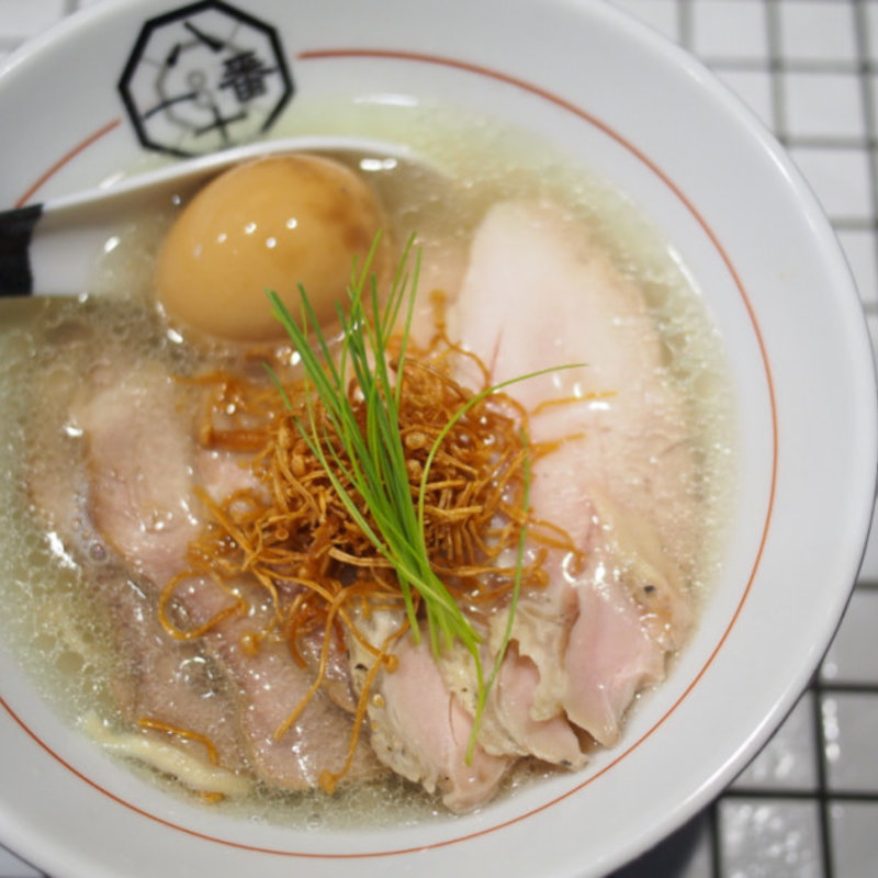 特製うま味塩そば（全部入り）(81番)