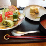 お野菜たっぷりトマトつけ麺(above GRILL & BAR （アバヴグリルアンドバー）)