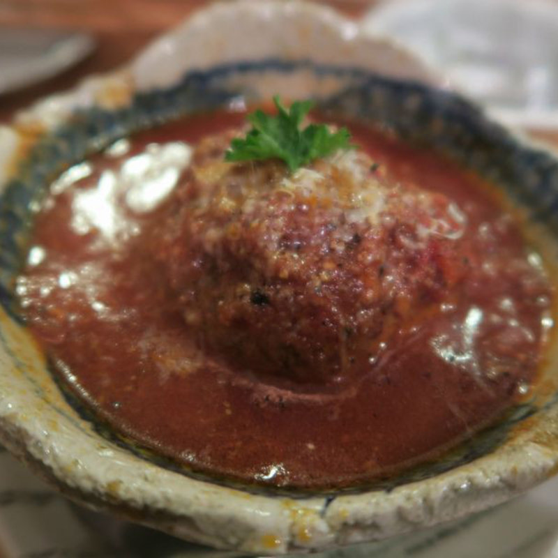 煮込みハンバーグ(発酵醸造酒場 Ace)