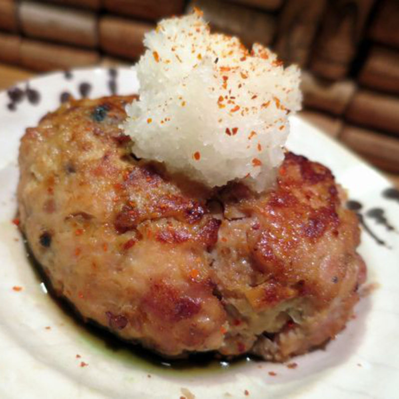 鶏肉のハンバーグ(発酵醸造酒場 Ace)