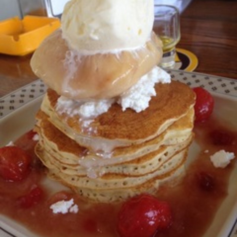 ミレユンヌオリーブオイル薫る桃パンケーキ(adito)