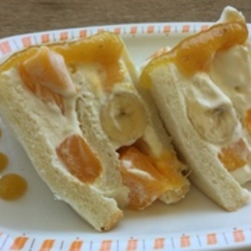 絶品トロピカルフルーツサンド(adito)