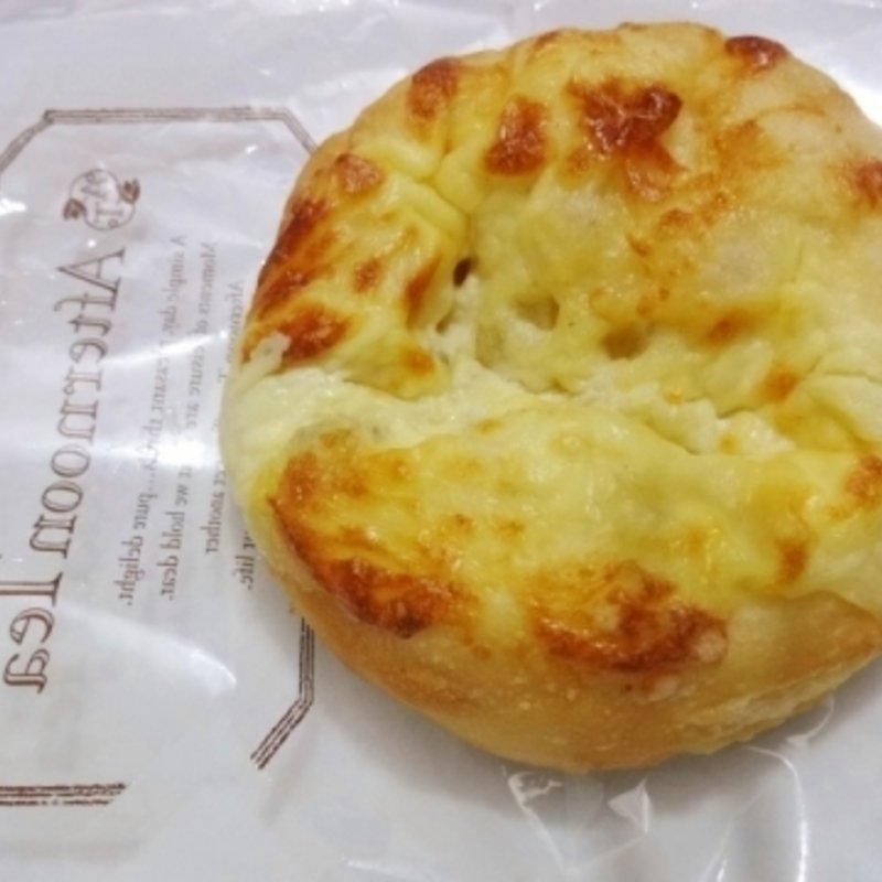 4種のチーズと蜂蜜のピッツァ(Afternoon Tea 星ヶ丘三越)