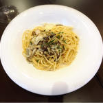 4種のきのこのクリームパスタ(Albero d Olive)