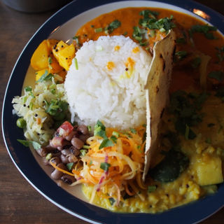 プレート2種(AMI （アミ）)