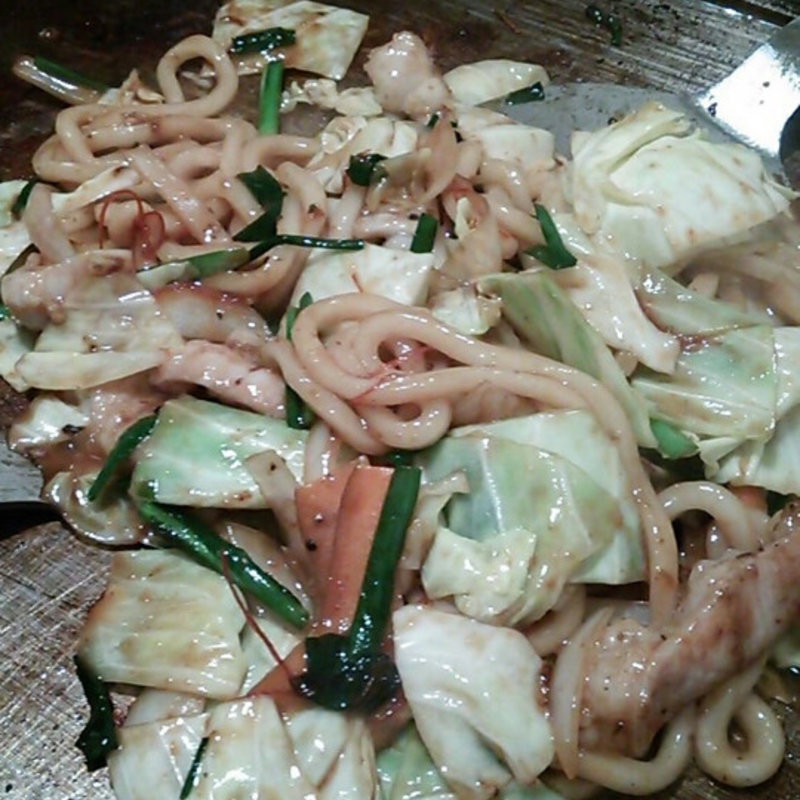 ちゃんぽん焼きうどん(ARIGATO （アリガト）)