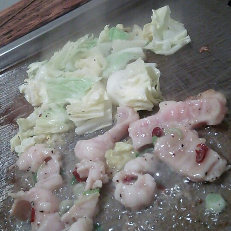 塩ホルモン焼(ARIGATO （アリガト）)