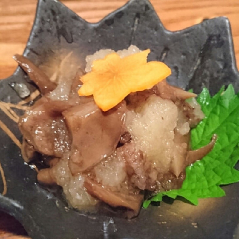 道産舞茸と道産パンチェッタの薪窯焼き(ＡＳＳＥ（アッセ）)