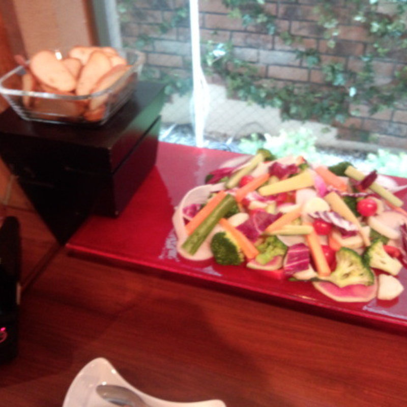 バーニャカウダ(Bambi （バンビ）)