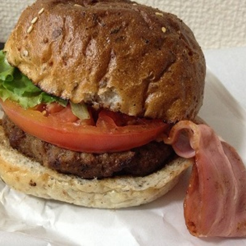 ねやバーガー(Bar TWO SPARK （バー トゥースパーク）)