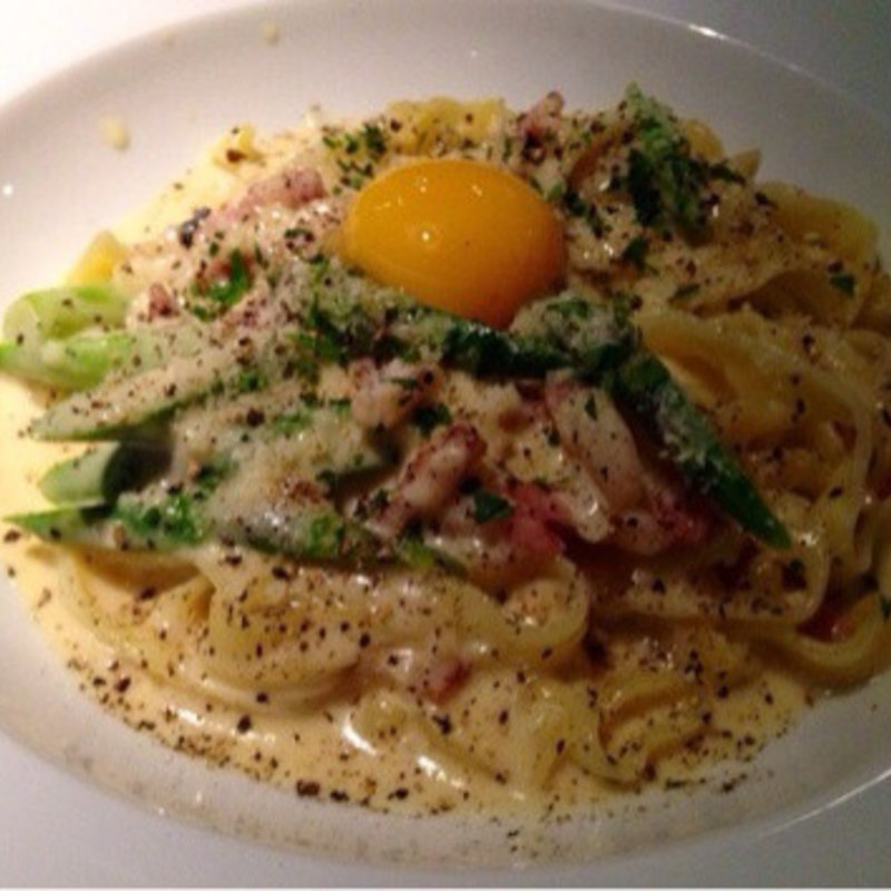 カルボナーラ(BARU＆DINING GOHAN 秋葉原駅前)