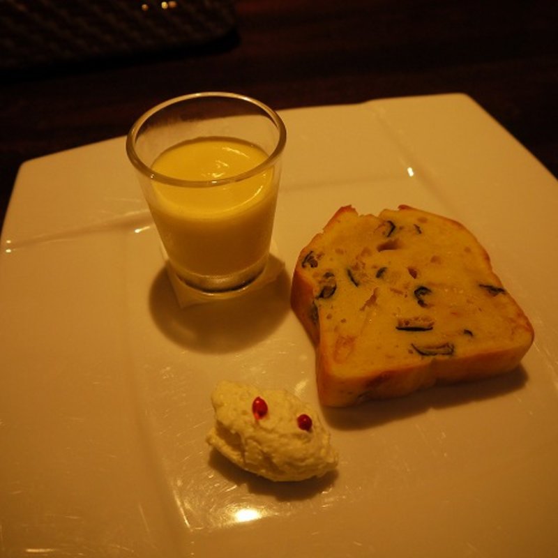 ケーキサレ(bee Miel)