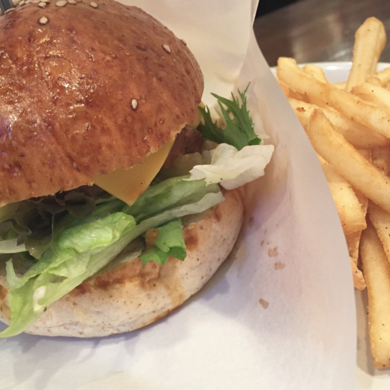 ザ・パッカーズハンバーガー(Beer Garage 87)