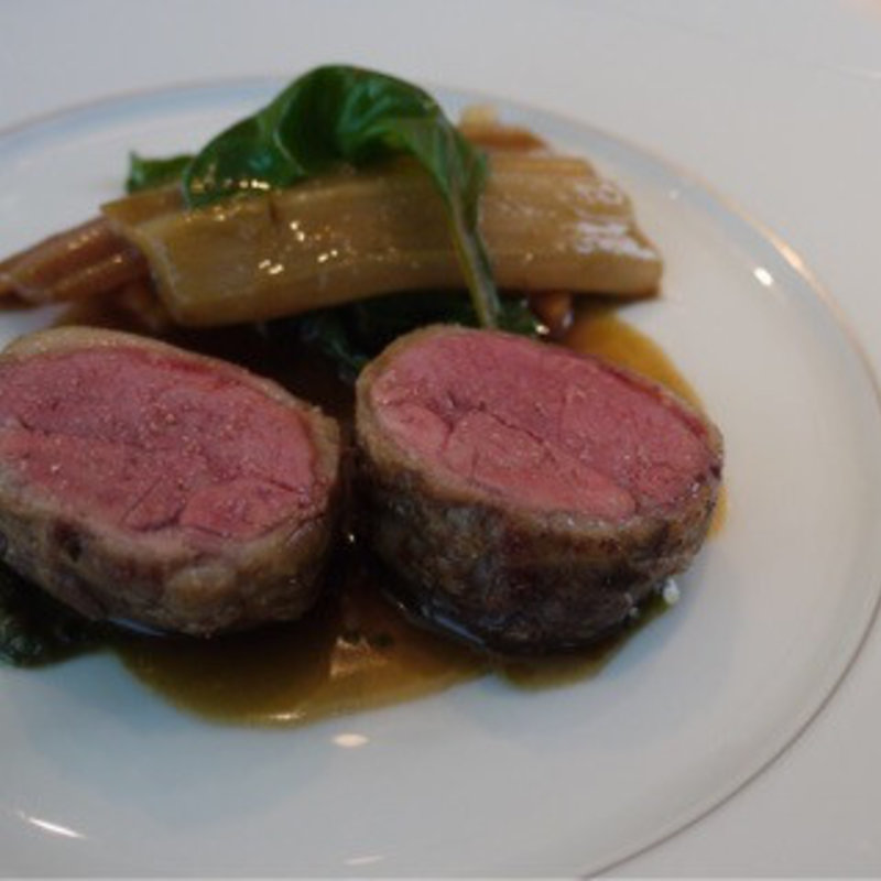 前菜、魚、肉、デザートのコース(ベージュ アラン・デュカス)