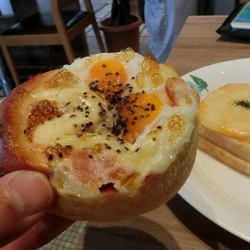 ベーコンエッグ(Belle bois ベルボアーズ 博多駅東店)