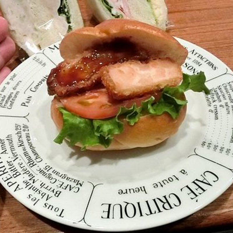 海老カツバーガー(Belle bois ベルボアーズ 博多駅東店)