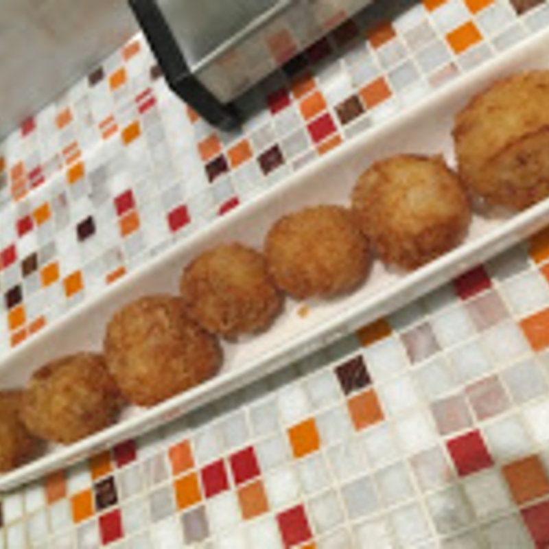 クリームコロッケ(BIKiNi TAPA＋ )