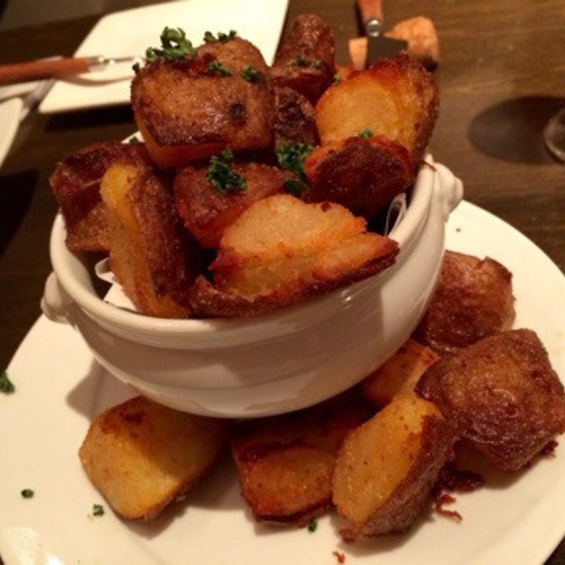 こぼれフライドポテト(肉×ワインビュッフェ Bistro CinqCes ビストロサンクシー)