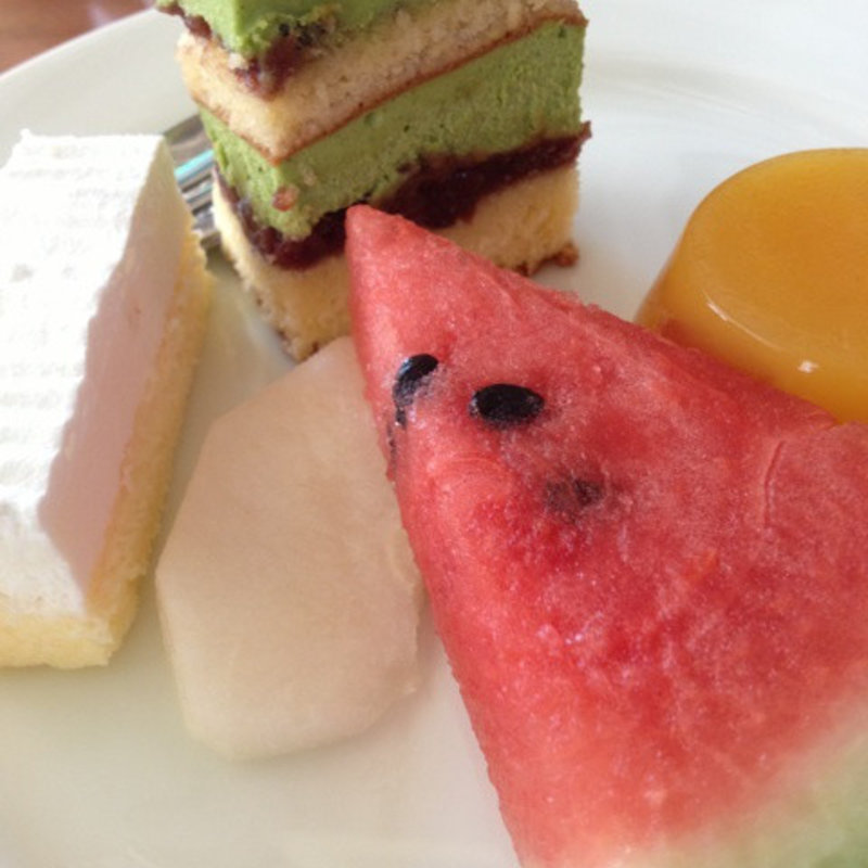 デザートプレート(ビストロファミーユ)