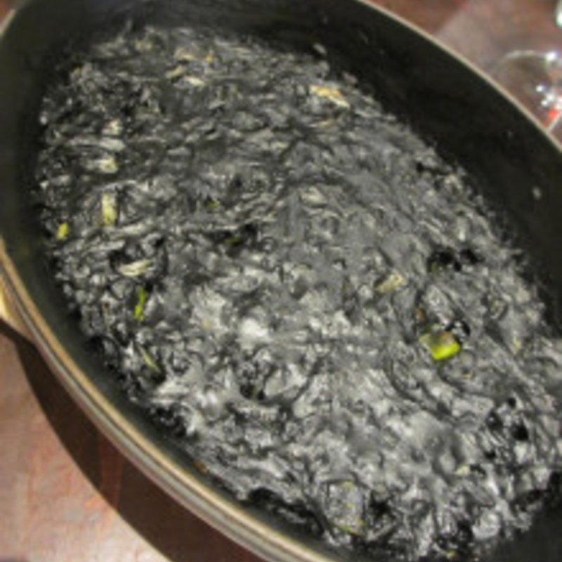 イカ墨のパエリア(Bar Rigole)