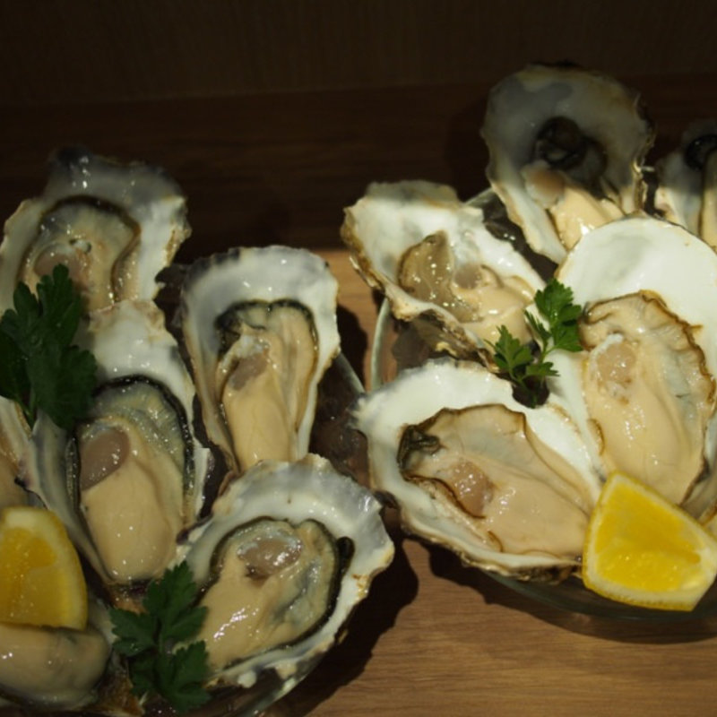 生牡蠣(BISTROあっけし 新橋店)
