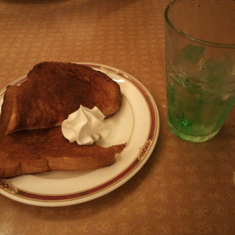 シナモントーストセット(ブラックブラウン 渋谷店)