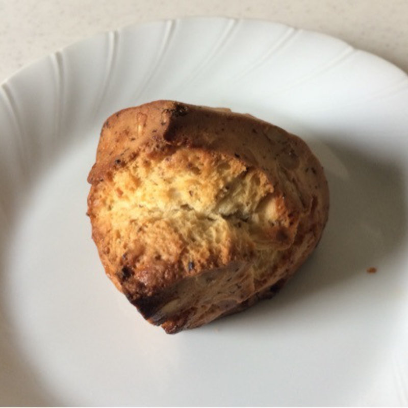 メープルウォールナッツスコーン(Boulangerie Sudo)