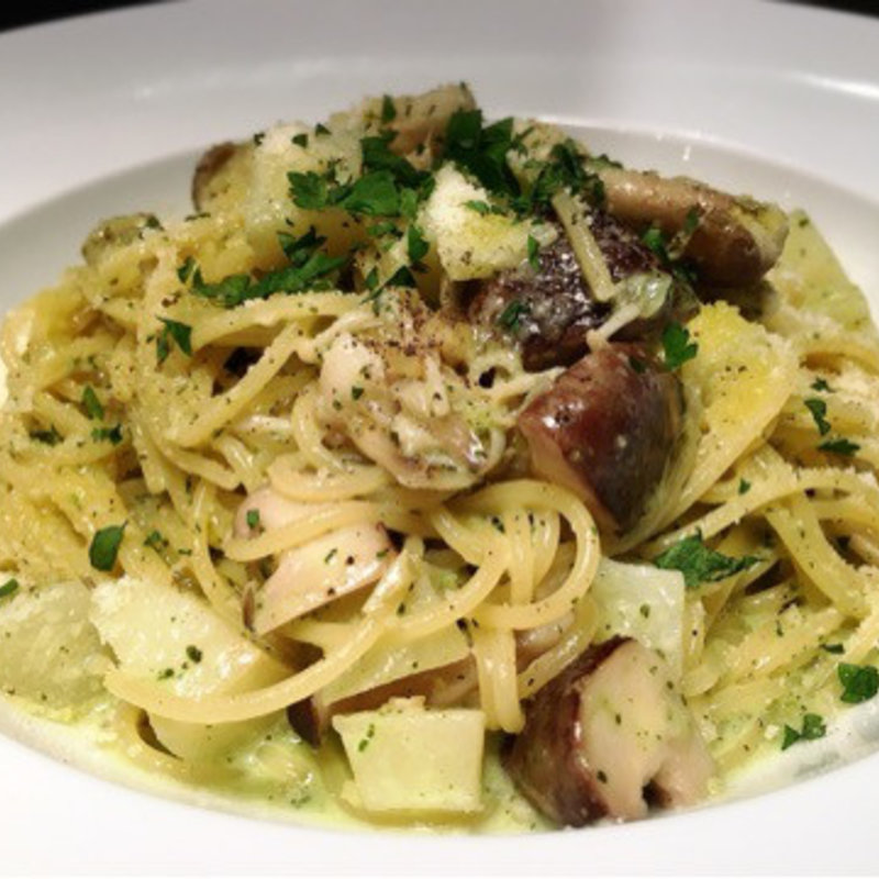 キノコとじゃがいものジェノベーゼクリーム(BRUNO 東京)