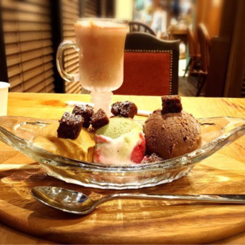 トリプルエンジェルジェラート(カカオ・マーケット・マリベル ISHIGAKI （CACAO MARKET MARIEBELLE）)