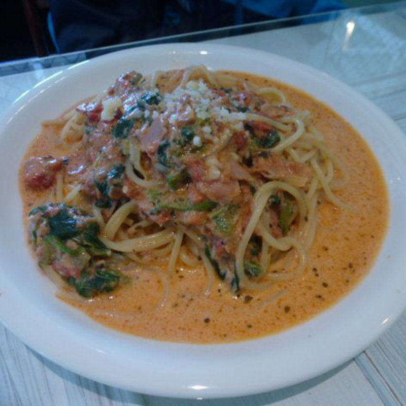 トマトクリームパスタ(CAFE BLANC)